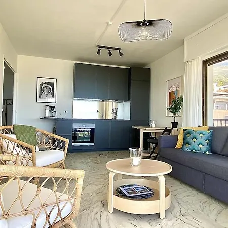 Le Garavan-vue Mer-plage-clim-terrasse Apartman Menton