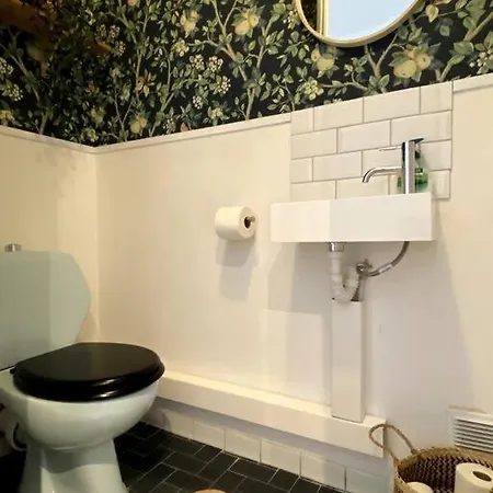 Le Garavan-vue Mer-plage-clim-terrasse Apartment *