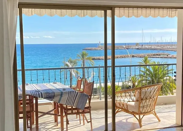 Le Garavan-vue Mer-plage-clim-terrasse Διαμέρισμα Μεντόν